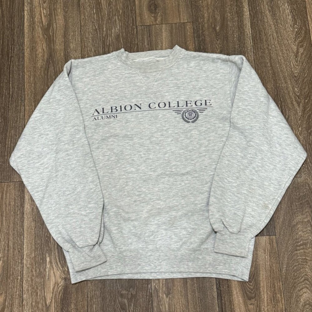 VTG Albion College Sweatshirt Men's Small Gray Crewneck Alumni Sportswear Y2K